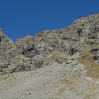 Barres du bas du vallon des Pichettes : Cherchez votre chemin