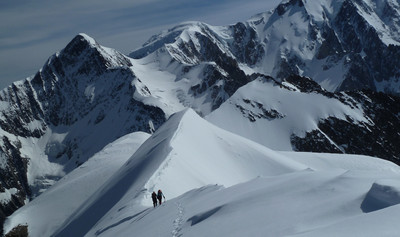 Sur l'arête