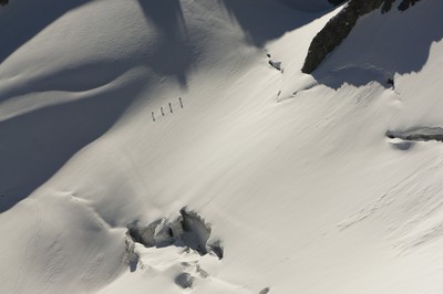 Cordée sur le glacier de la Pilatte