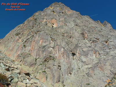 Pic du Midi d'Ossau - Pointe Jean Santé et muraille de Pombie Pic du Midi d'Ossau - Pointe Jean Santé et muraille de Pombie