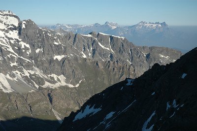 Les Otanes E, Dents du Midi S, par omα Les Otanes E, Dents du Midi S, par omα