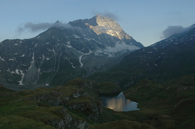 Mont Gelé, Lac de Chanrion, par omα Mont Gelé, Lac de Chanrion, par omα