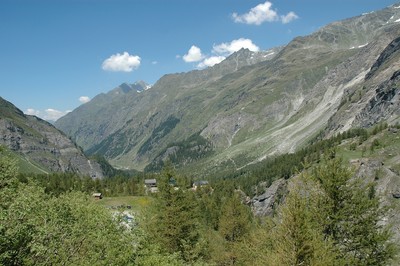 Val de Bagne sous le barrage de Mauvoisin, Rosablanche, par omα Val de Bagne sous le barrage de Mauvoisin, Rosablanche, par omα