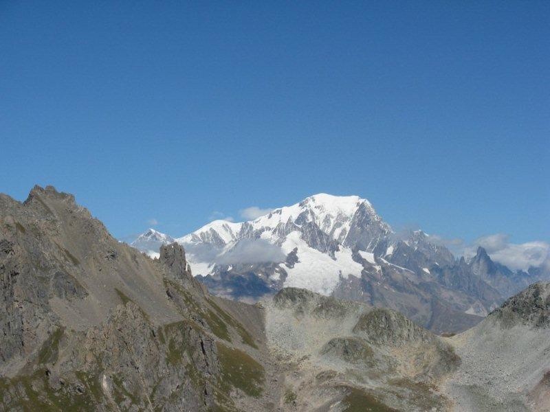 au loin mt blanc on voit même la dent du géant!