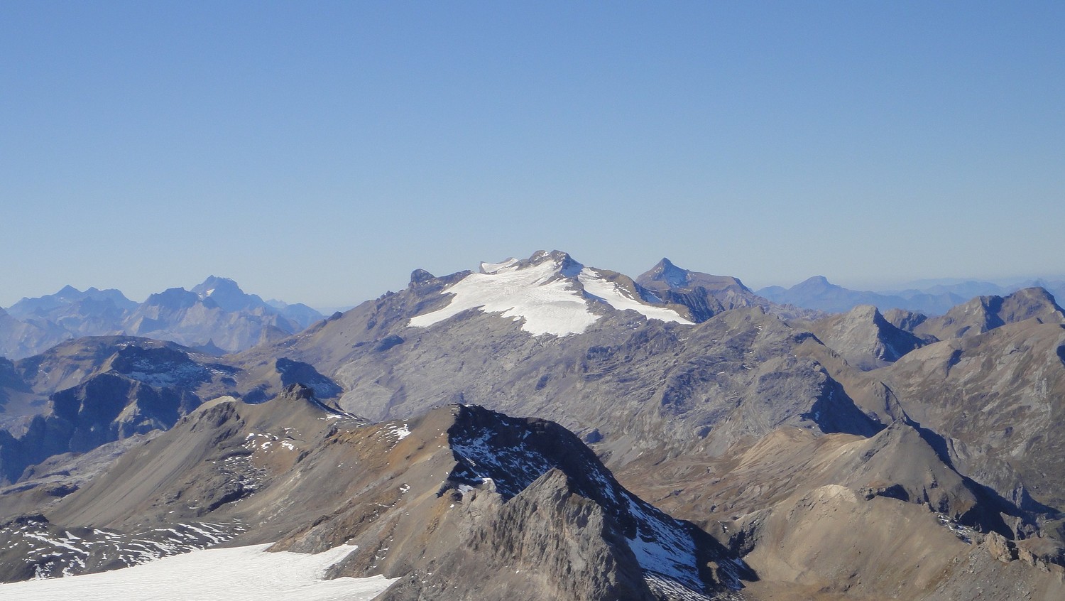 Le glacier du Wildhorn a aussi soif