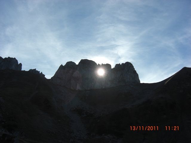 à travers les Dents de Darbon