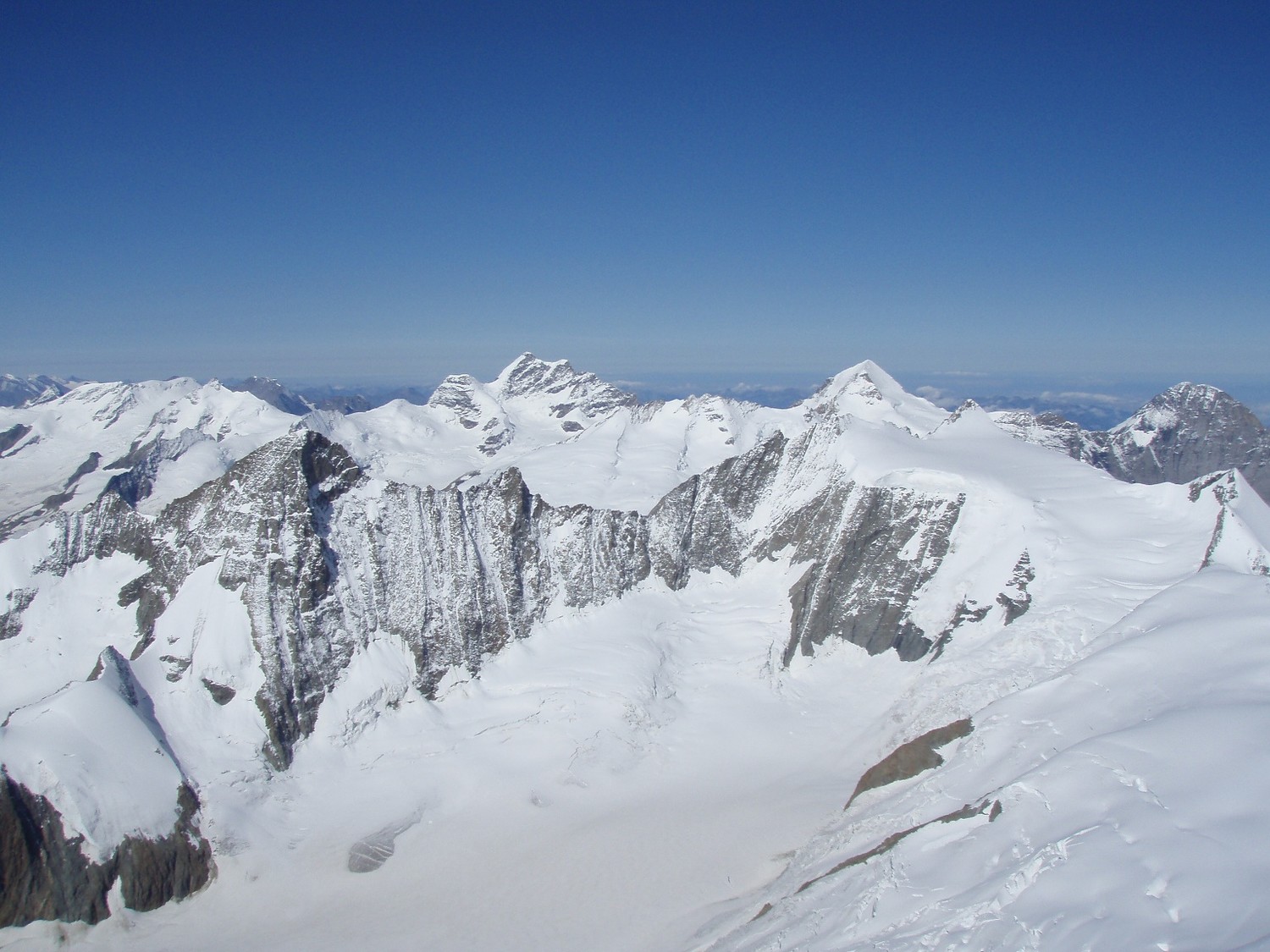 gross grunhorn et les deux fiescherhorn