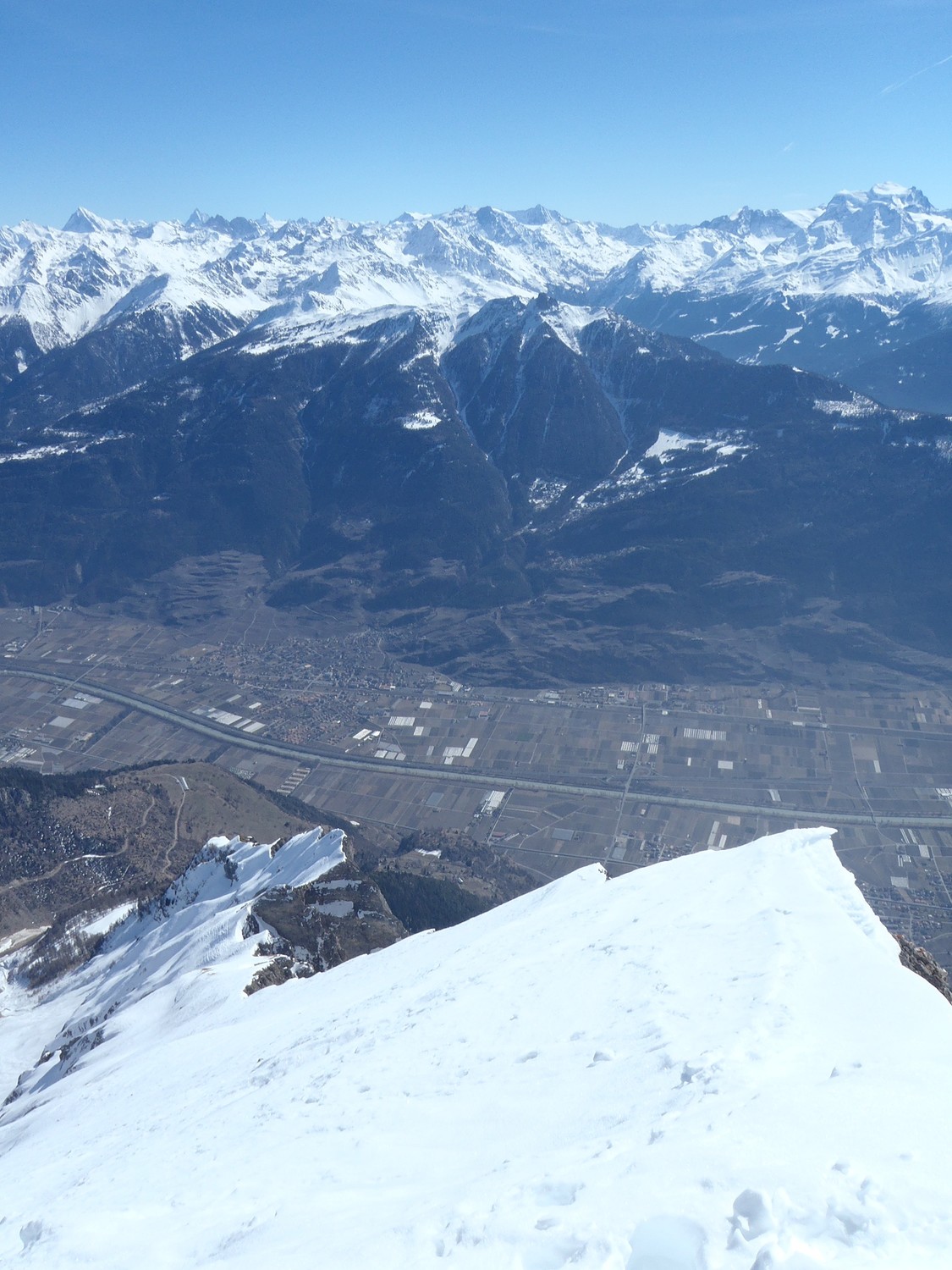au sommet, versant est