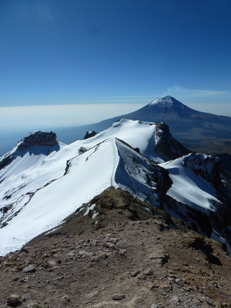 Vue sur l'itinéraire depuis le Pecho Sud