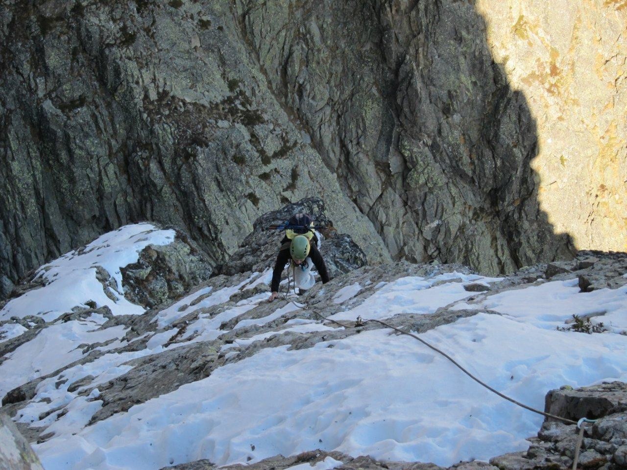 un peu plus sur les dalles - mais ça passe bien (sans crampons)