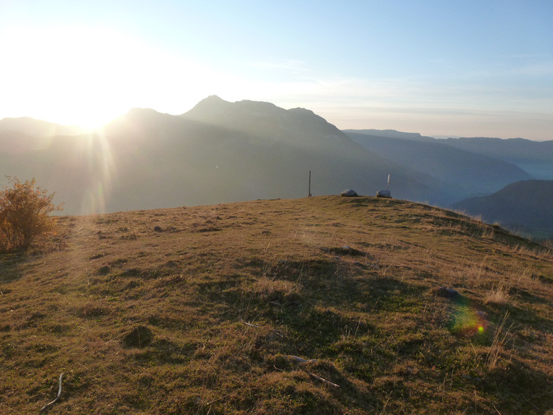 la Croix d'Allant avec le Mont Colombier en arrière plan