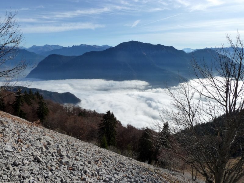 Stratus, s'ouvrira, s'ouvrira pas