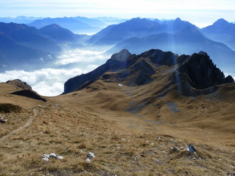 Au sommet, vue sur les Bauges