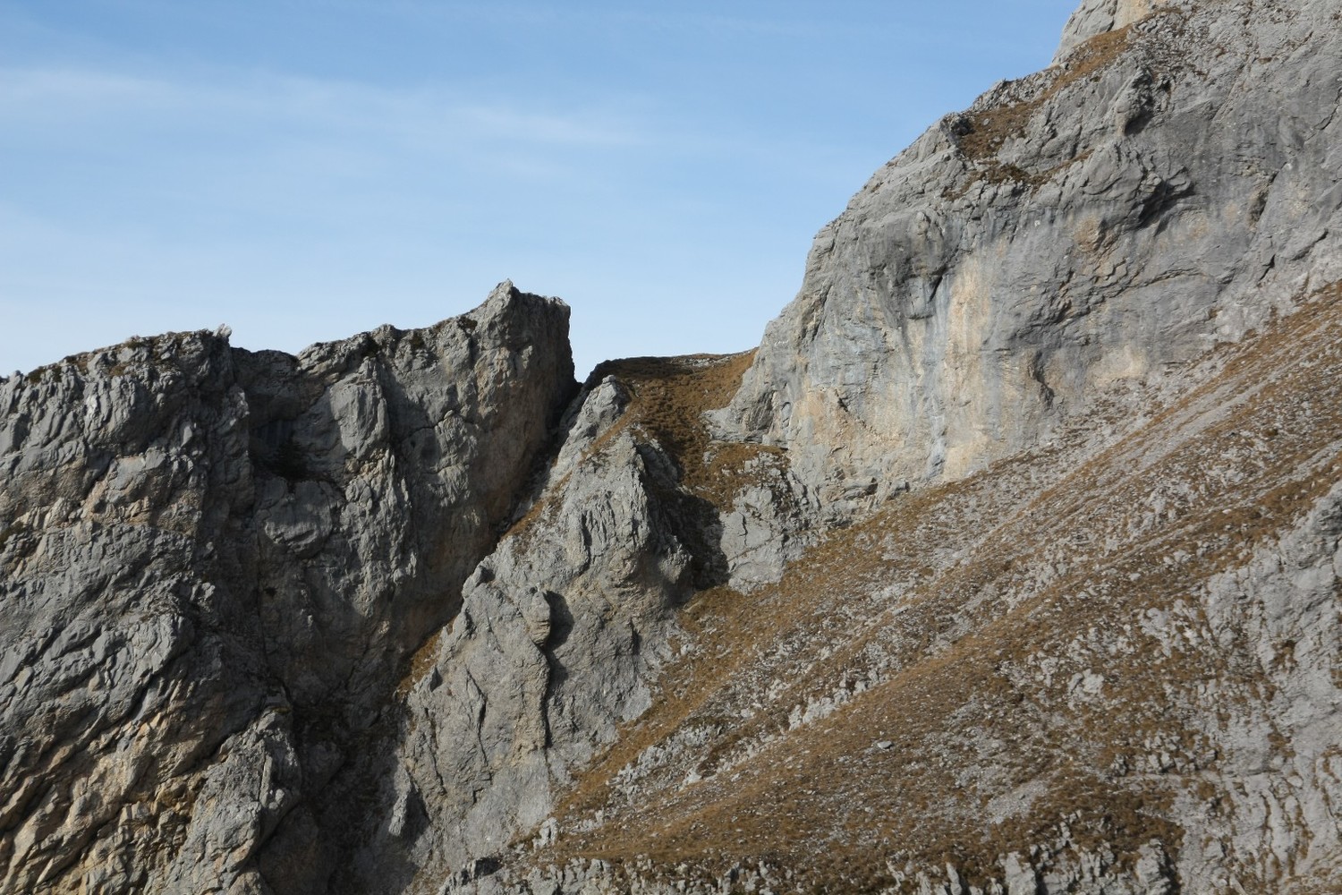 Sortie du couloir de Chauchefoin vu de la voie normale