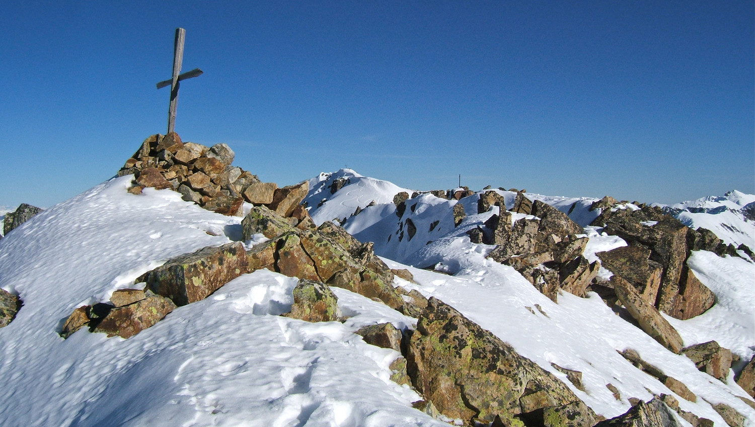 Les 3 Croix du Mt Aver.
