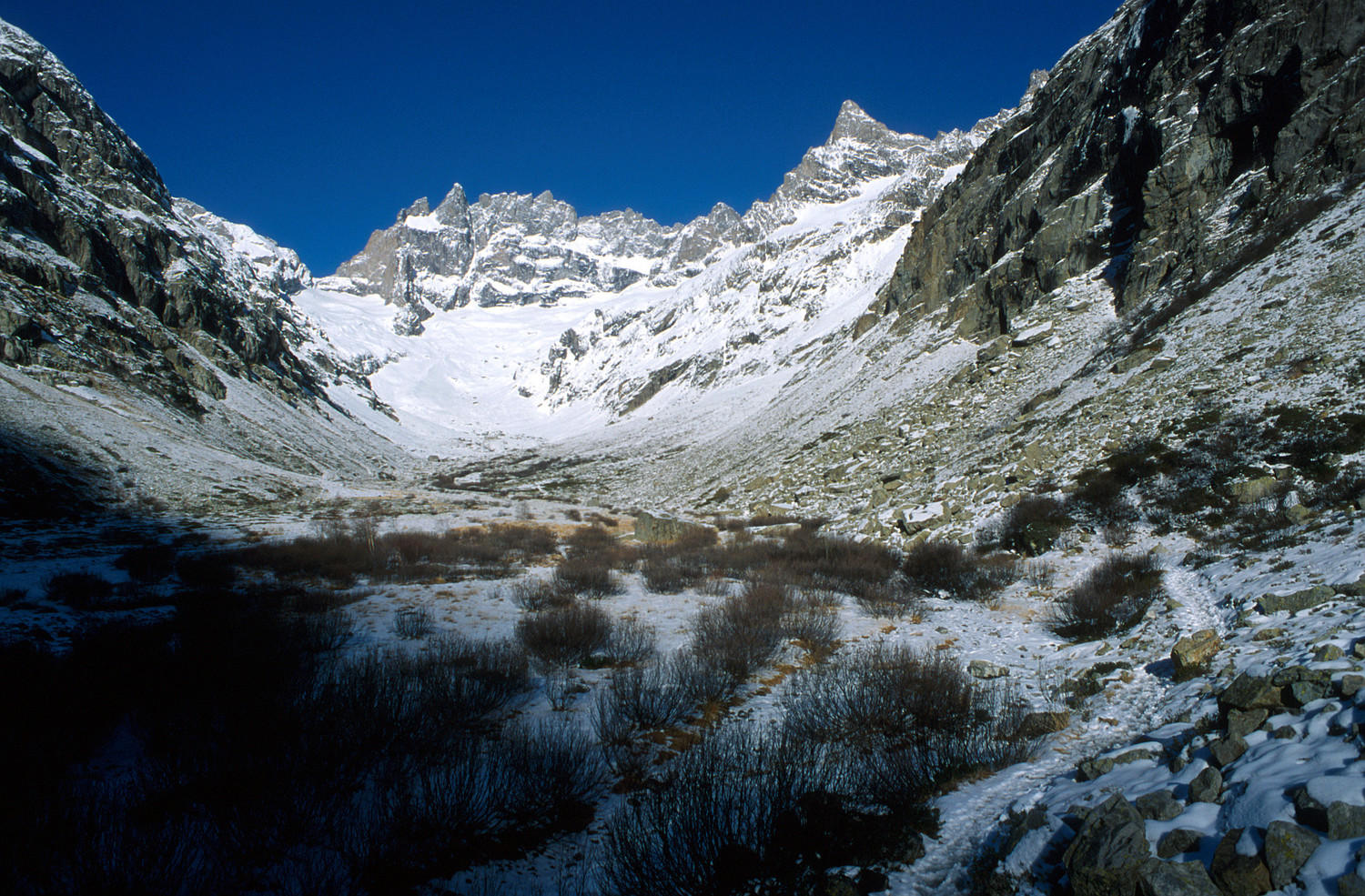 Vallon des Etançons, La Meije, Pic N des Cavales