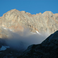 Tête du Rouget E, par omα