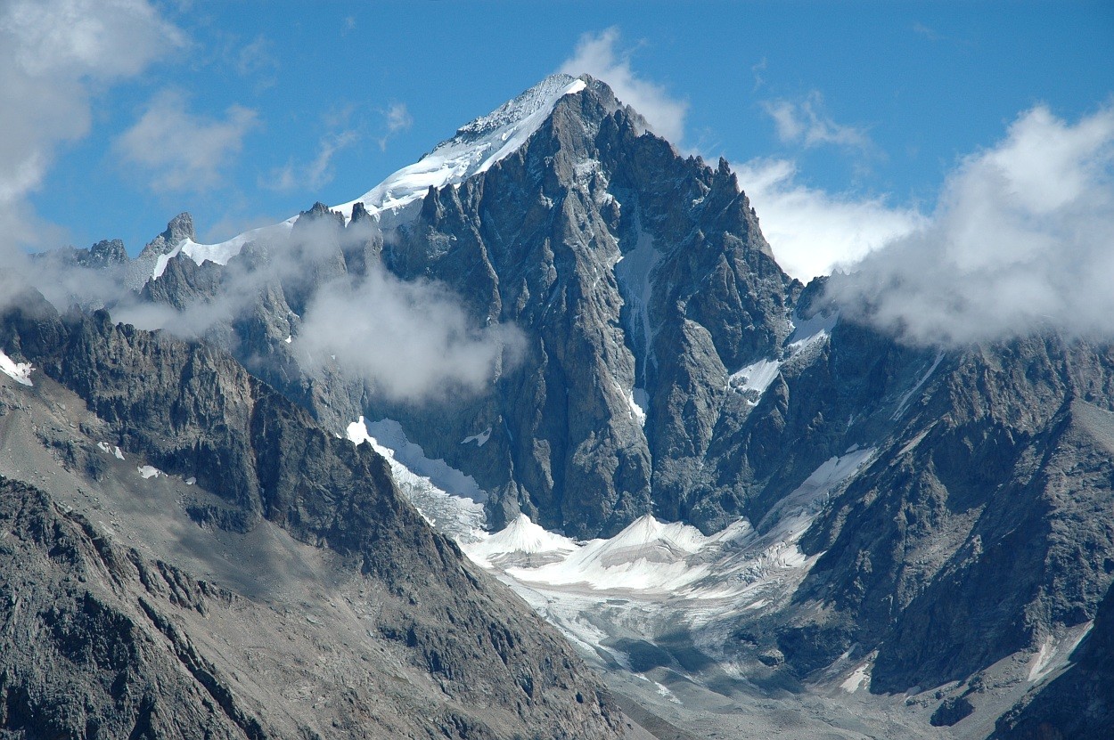 Face W du Dôme de Neige des Ecrins