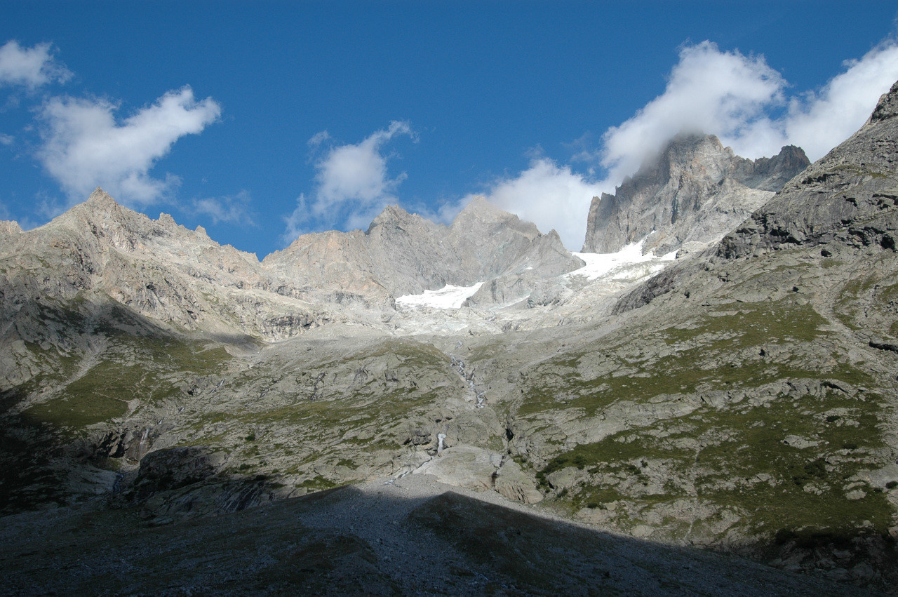 La Grande Ruine W
