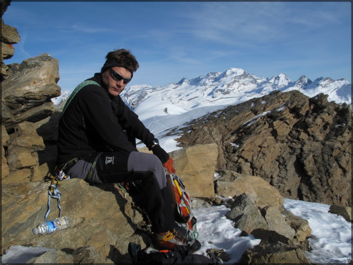 Au sommet, devant le Gran Paradiso