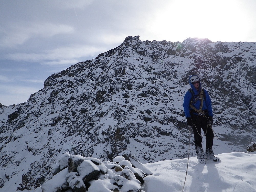 Sommet de la petite Lance de Domène : la suite des réjouissances à gauche de Pierre : la vague arête peu raide de la Grande Lance