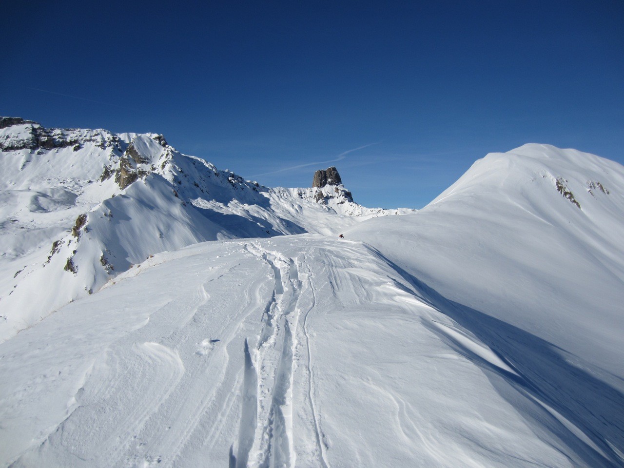 la Pierra Menta se profile