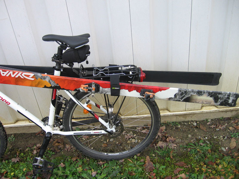 Velcro Attaches Ski