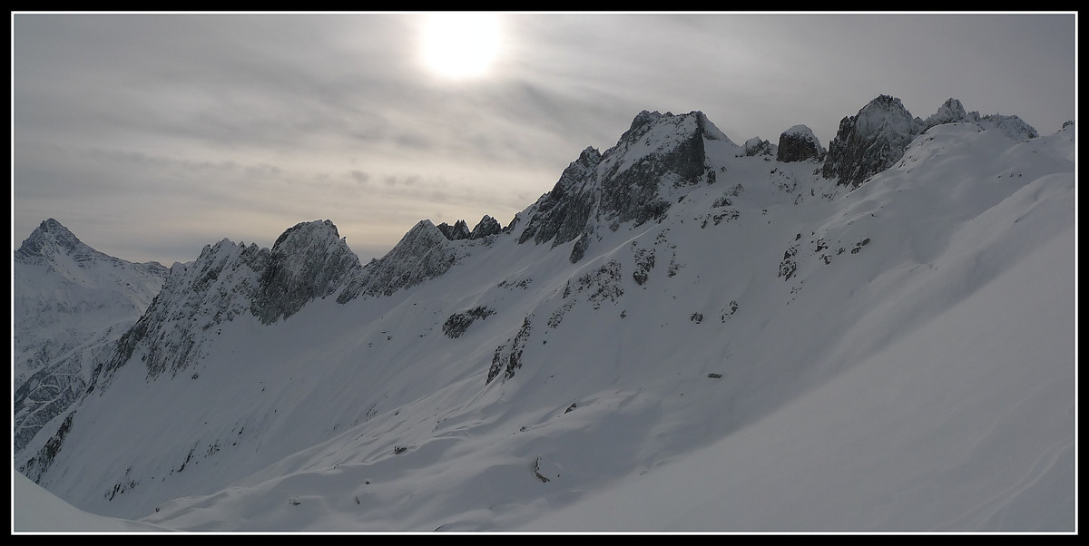 Grand pic de la Lauzière depuis le col des aiguillons