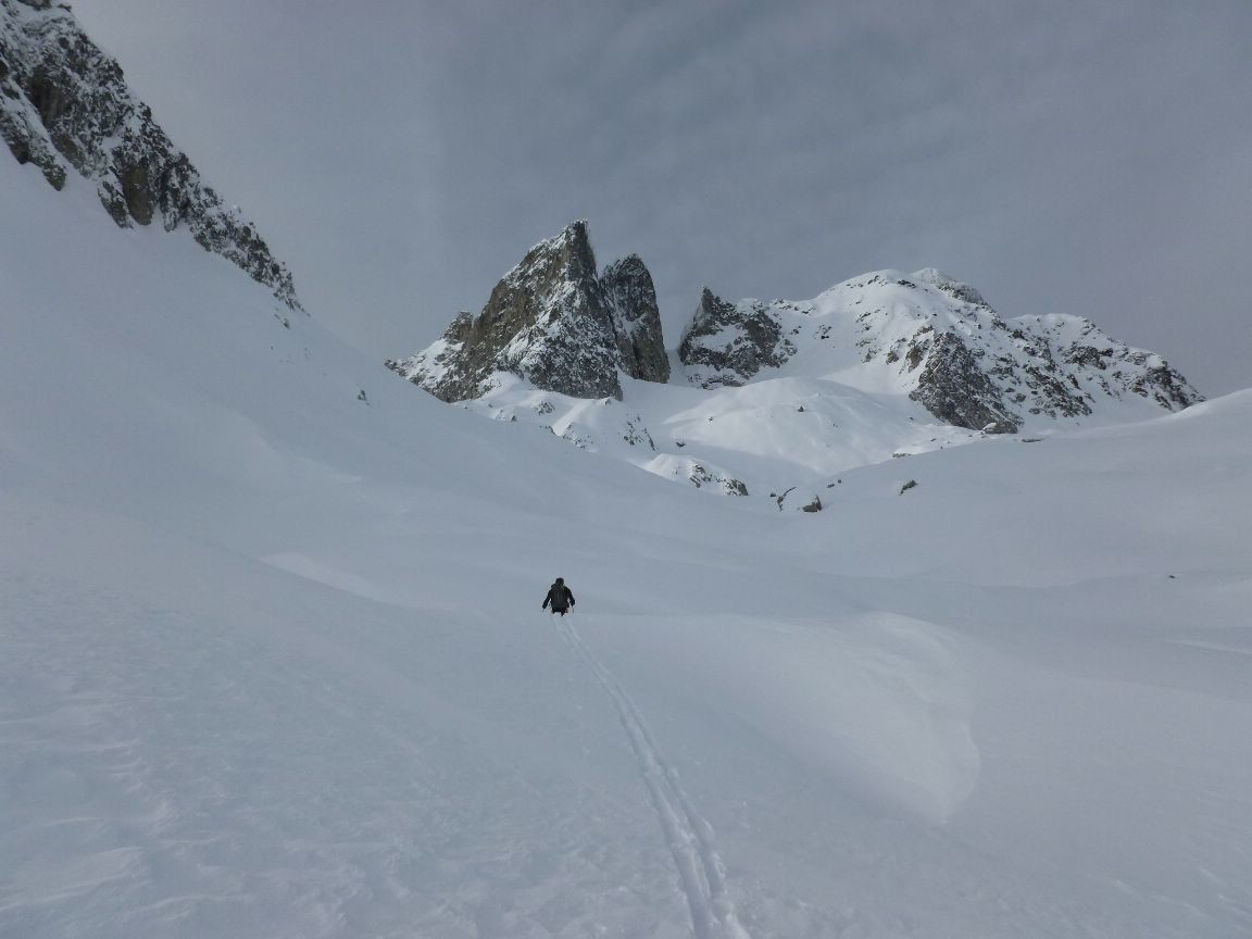 vers les aiguilles