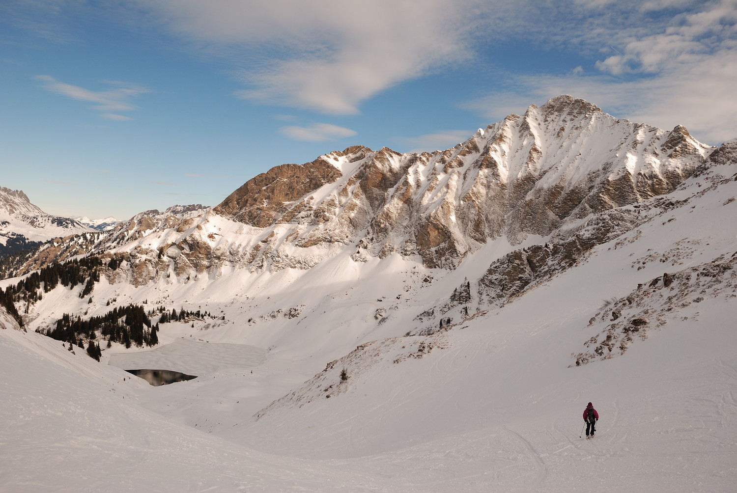 Descente sur le Lac de Lioson (Pic Chaussy)