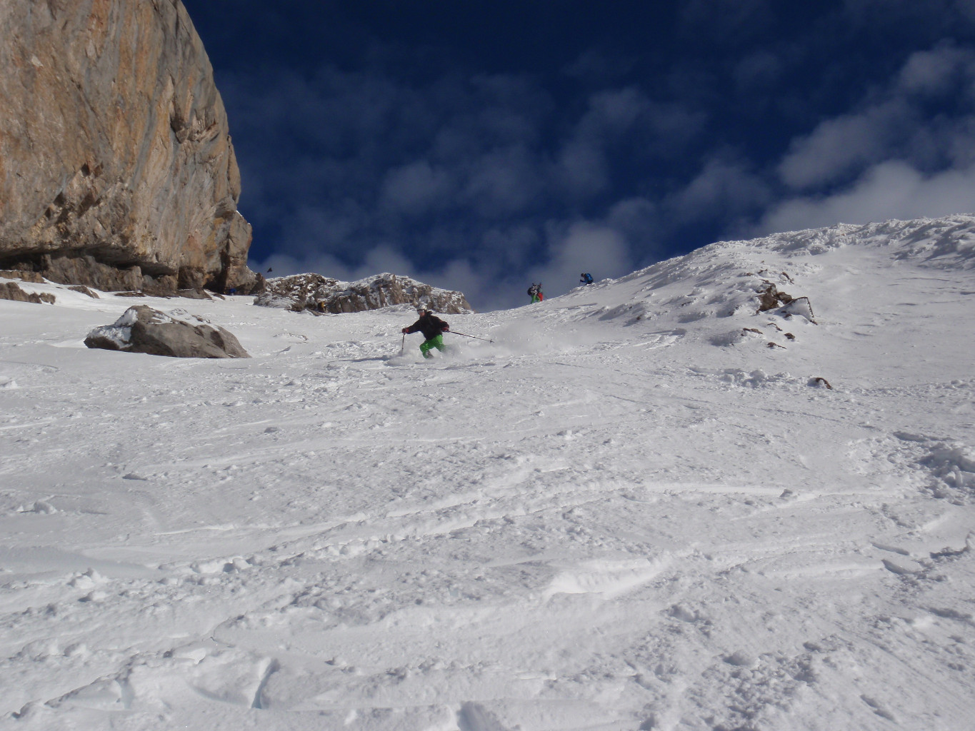 Descente vers Confins