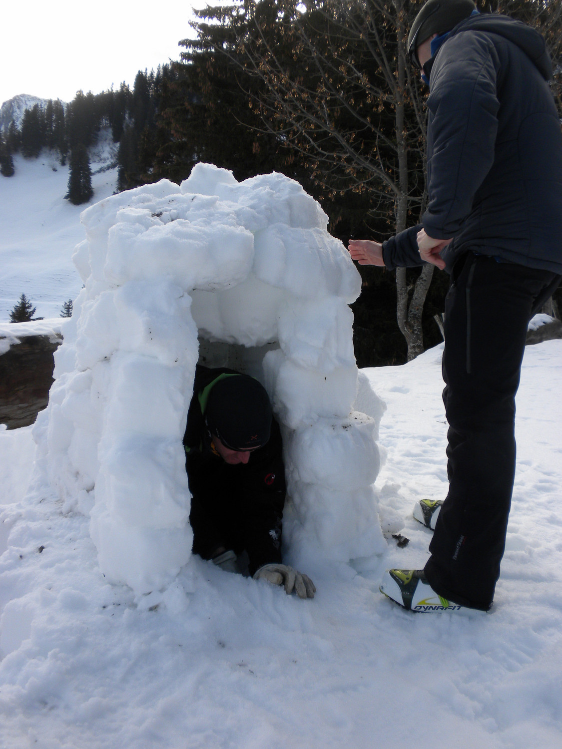 Bibi dans son igloo!