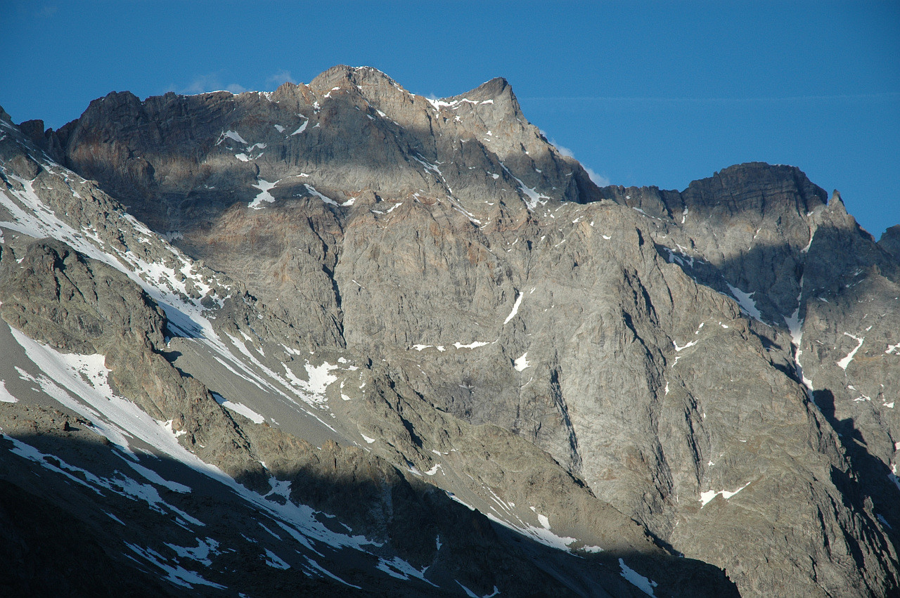 Pic du Rif, Pointe des Arcas W