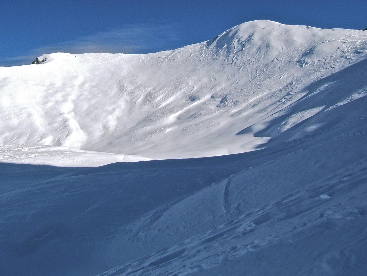Buc de Faraut et sa pente sommitale.