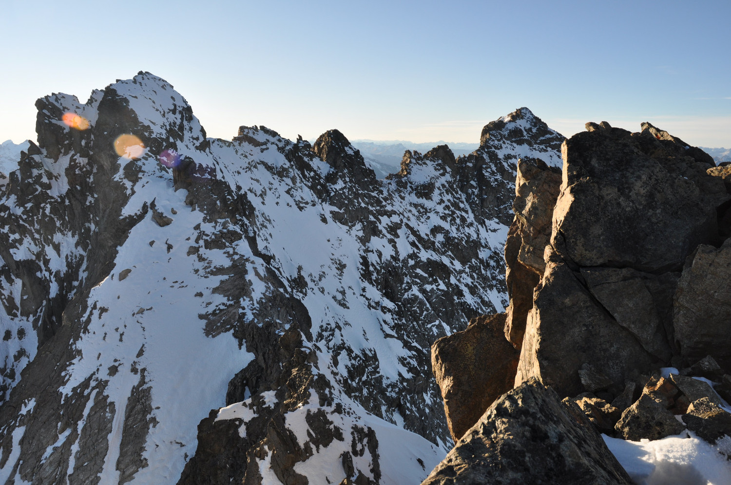 Picture taken from Keschnadel summit (view on the ridge which leads to Piz Kesch on the right). End Nov. 2011