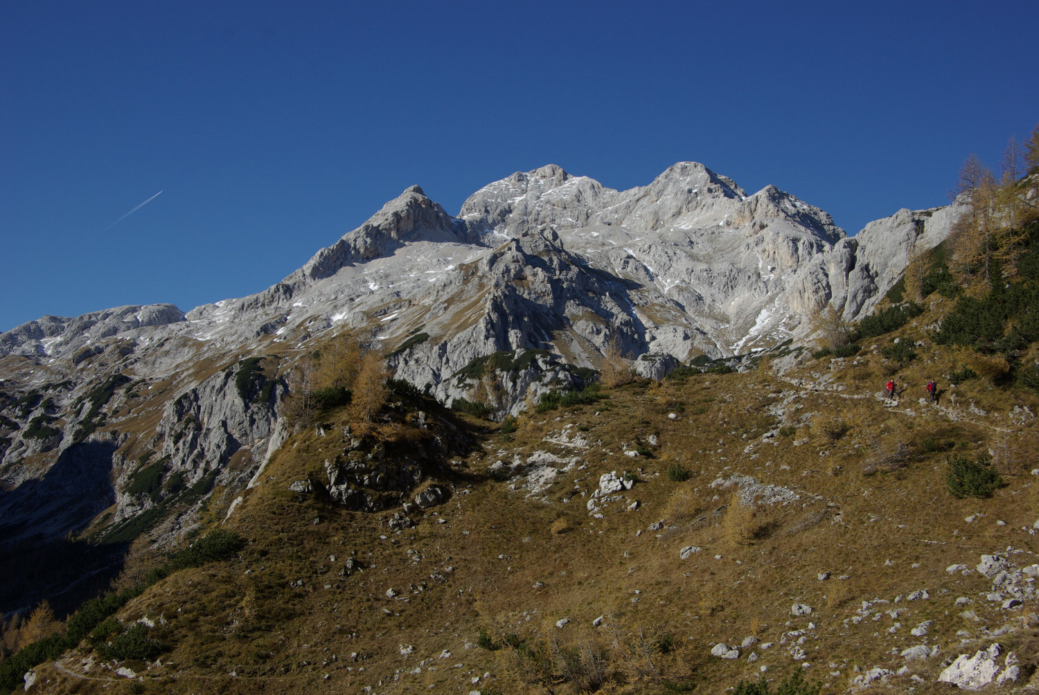 vue d'ensemble sur le versant S du Triglav