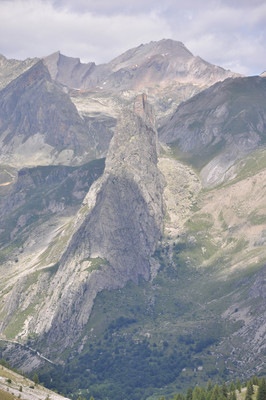 Mont de Maniglia, Monte Castello, versant S du col Greguri, par omα Mont de Maniglia, Monte Castello, versant S du col Greguri, par omα