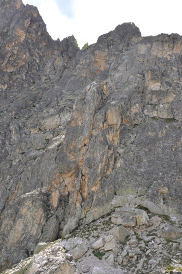 Monte Castello: voies sur quarzite, par omα