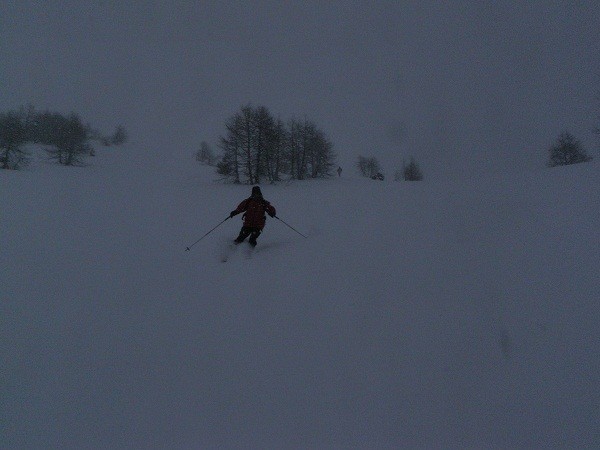 andrea nella polvere