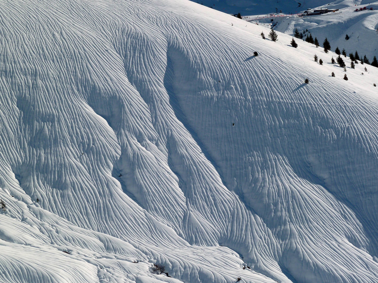 Ice-flutes himalayiens ? Non non, simplement les Pyrénées, après le passage de la mousson !