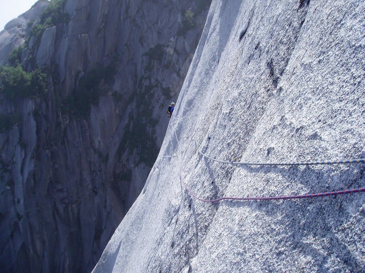 Bienvenido - la traversée en 5.10c