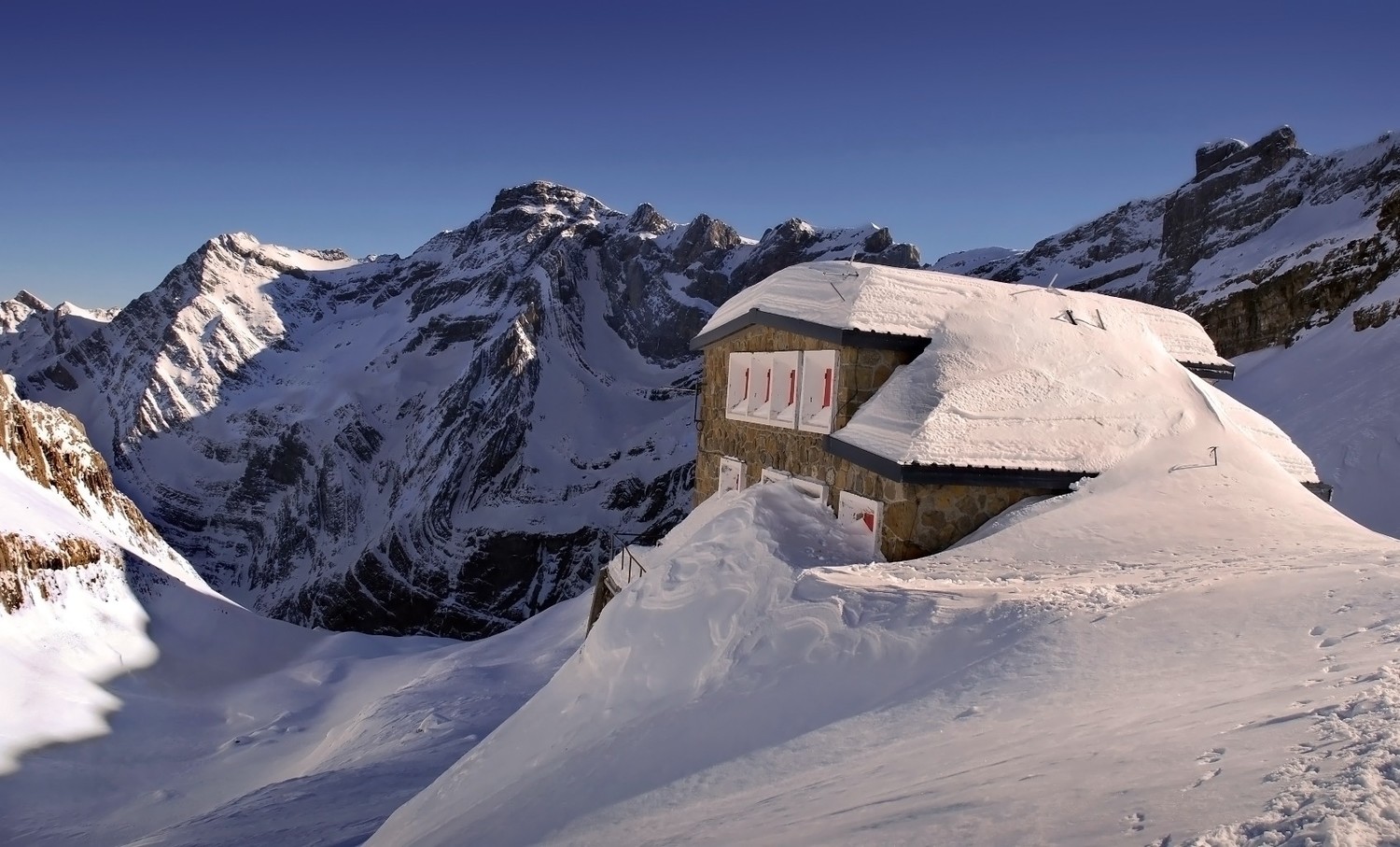 Refuge des Sarradets en janvier