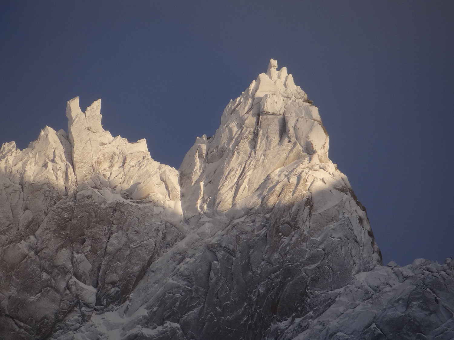Décoration de Noël sur les aiguilles de Chamonix