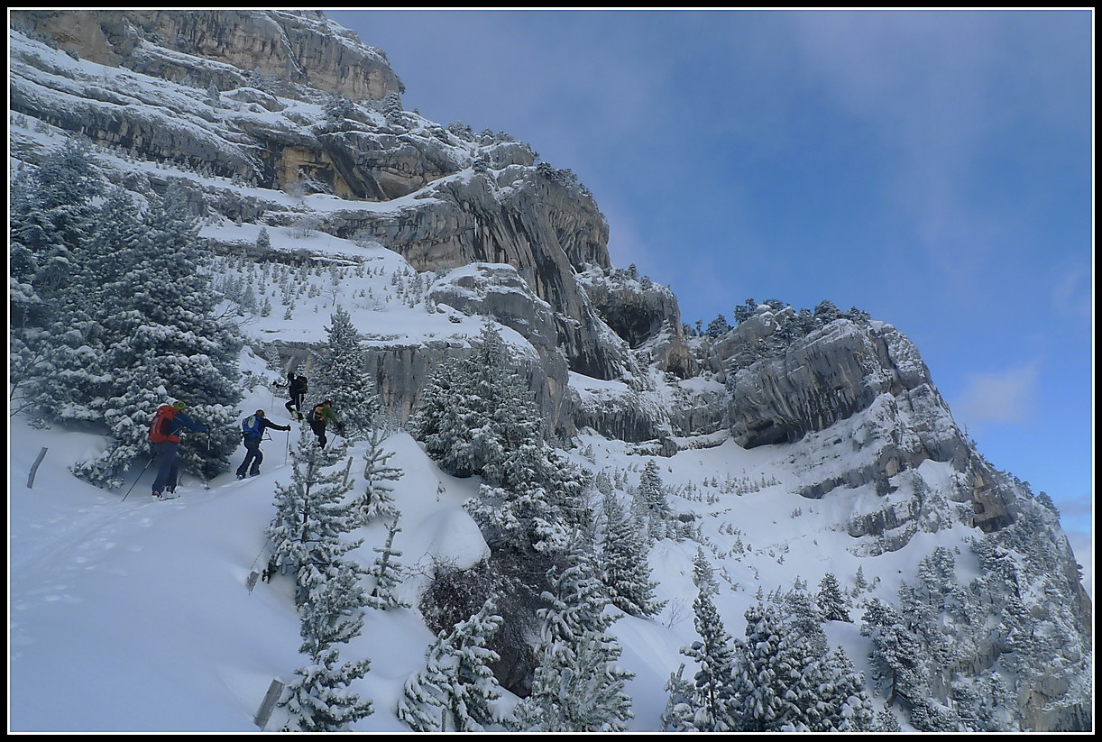 Montée dans le ciorque
