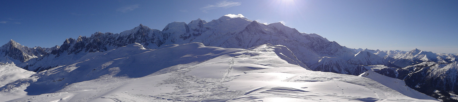 Panorama 180° depuis l'Aiguillette des Houches