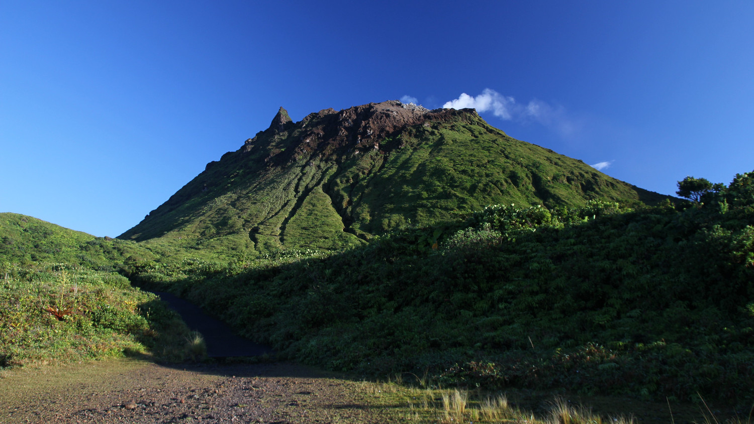 Souffrière face SW