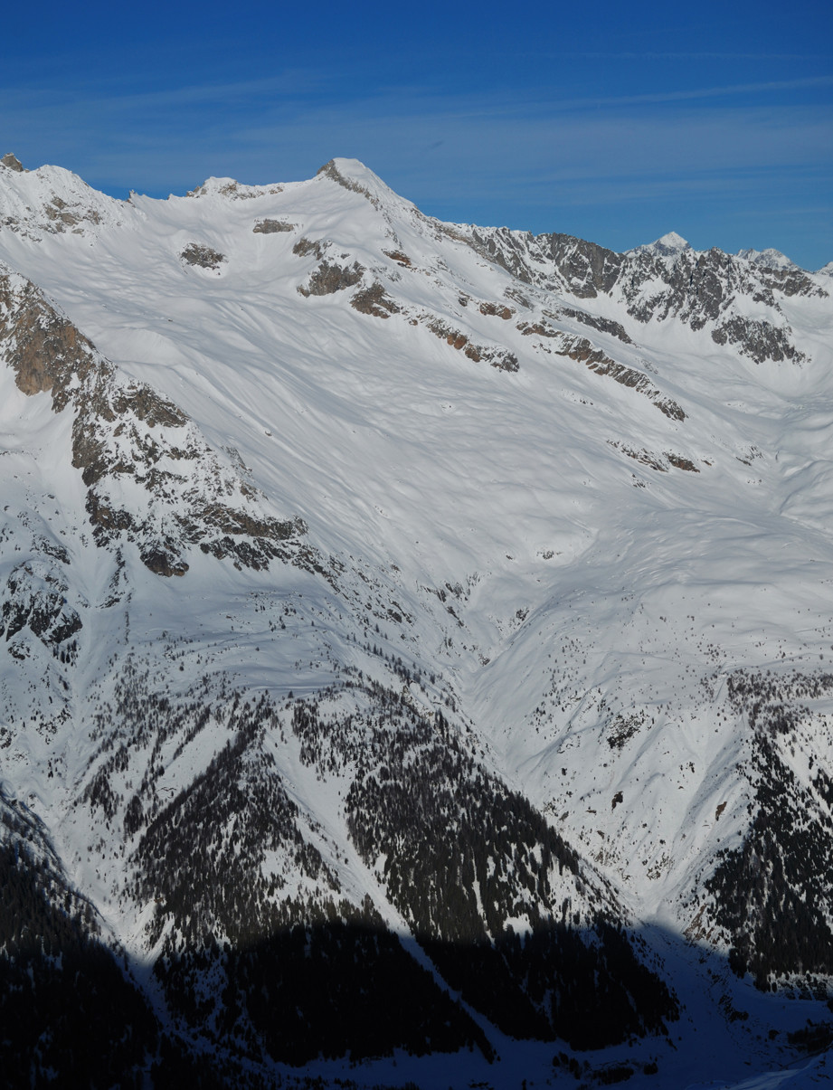 I bei pendii assolati al Pizzo Pesciora 3120 m, dal Poncione di Val Piana 2660 m