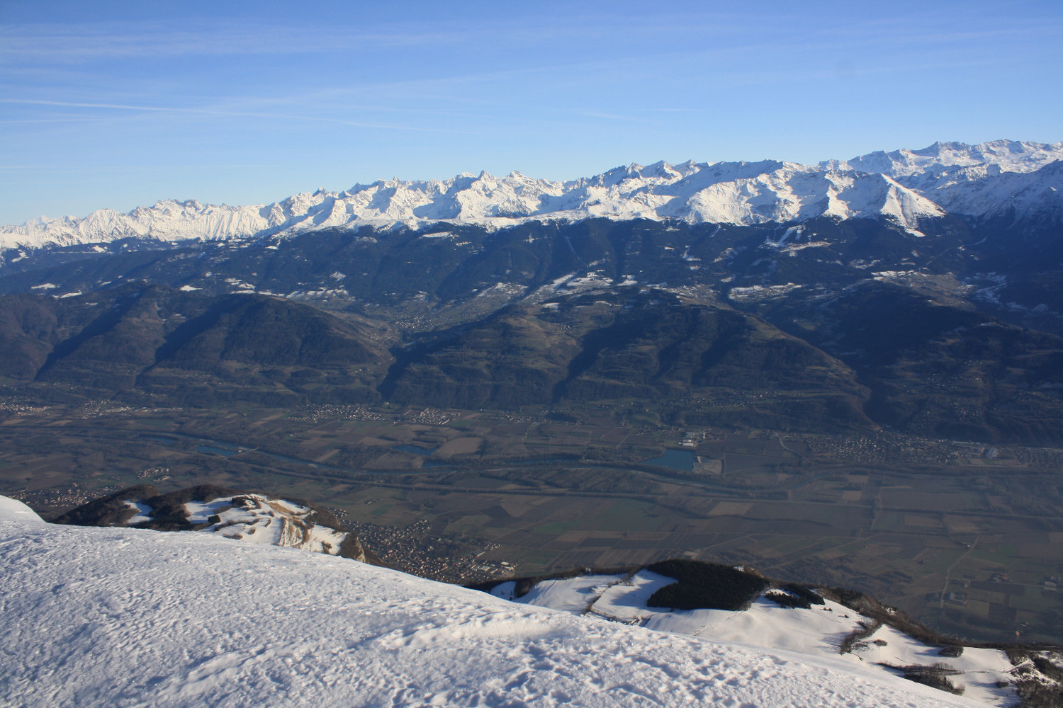 De la Dent de Crolles, vers le Massif de Belledonne