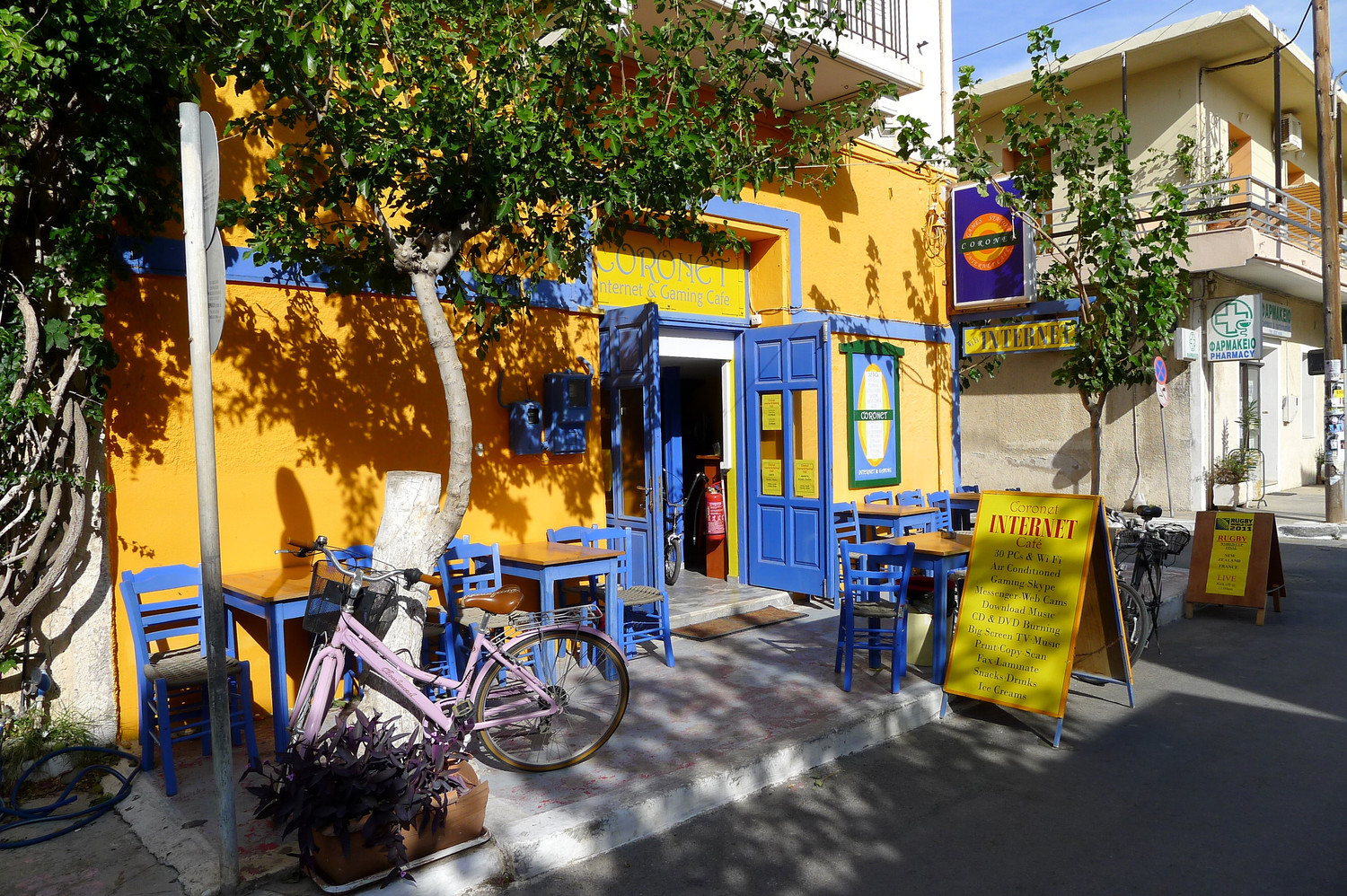 le café internet de Paleochora