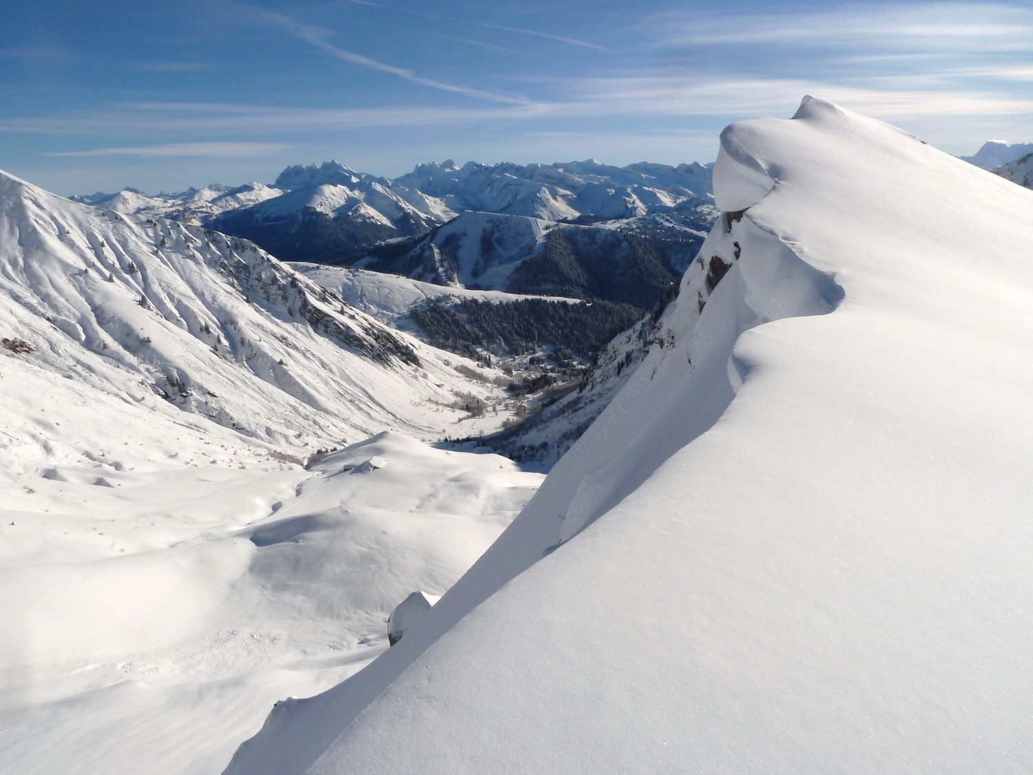 Après la traversée qui fait suite au col du Foron: beau